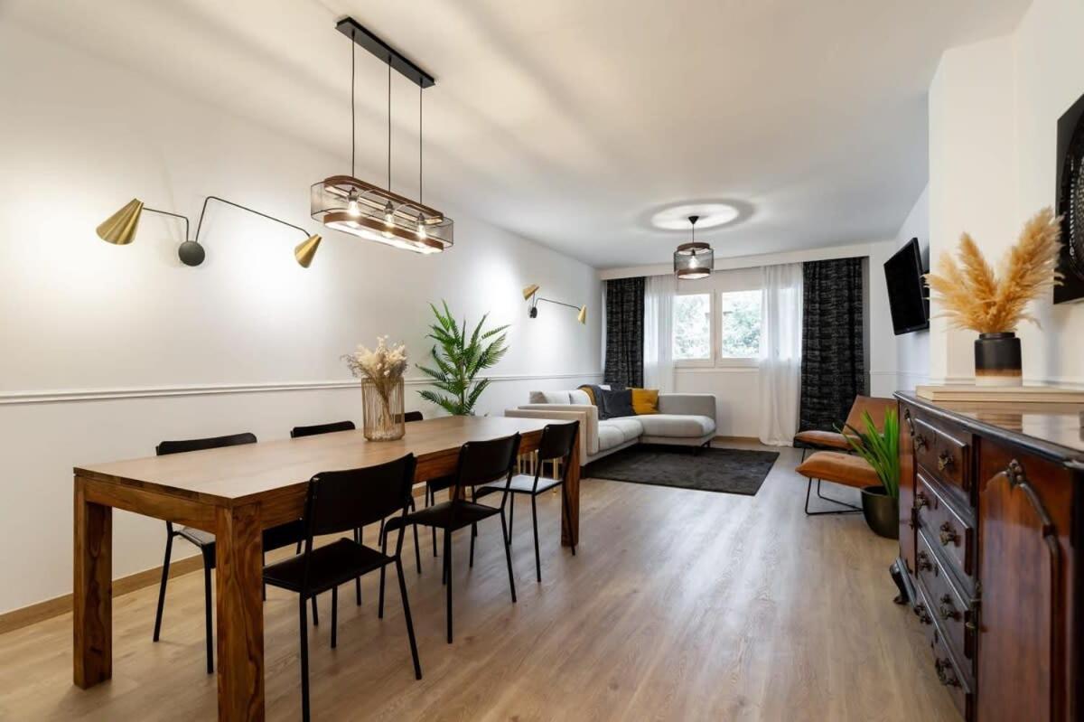Exclusive Huge 4 Double Bedroom City Center Barcelona Buitenkant foto