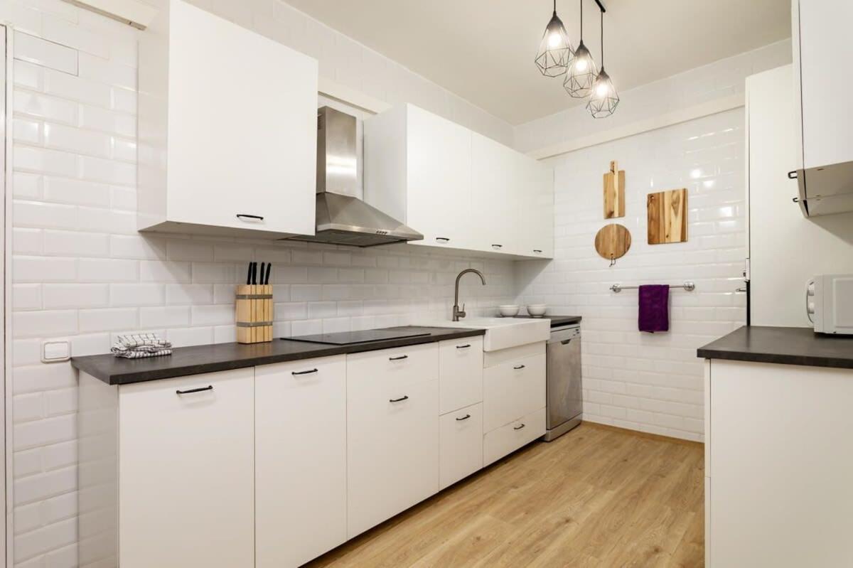Exclusive Huge 4 Double Bedroom City Center Barcelona Buitenkant foto
