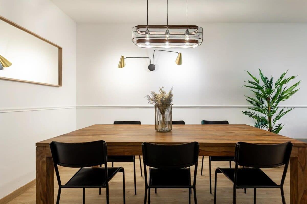 Exclusive Huge 4 Double Bedroom City Center Barcelona Buitenkant foto