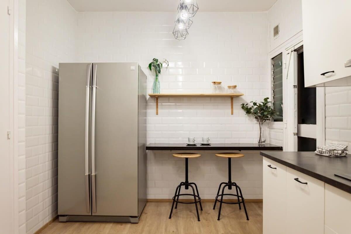 Exclusive Huge 4 Double Bedroom City Center Barcelona Buitenkant foto