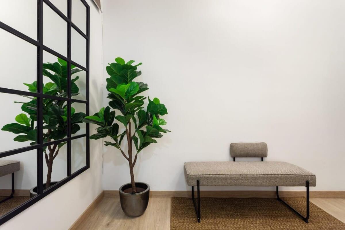 Exclusive Huge 4 Double Bedroom City Center Barcelona Buitenkant foto